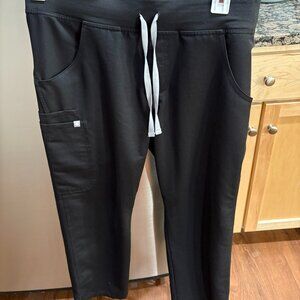 Figs Kade Scrub Pants (SIZE: medium, short length)